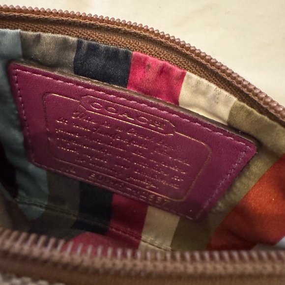 Vintage Y2K Coach Signature Wristlet Wallet - Picture 4 of 5